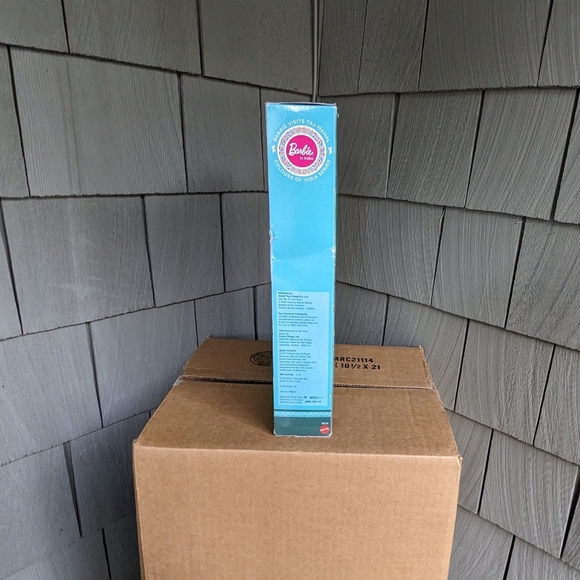 RARE!! New in Box Barbie Doll in India Visits Taj Mahal - Picture 5 of 10